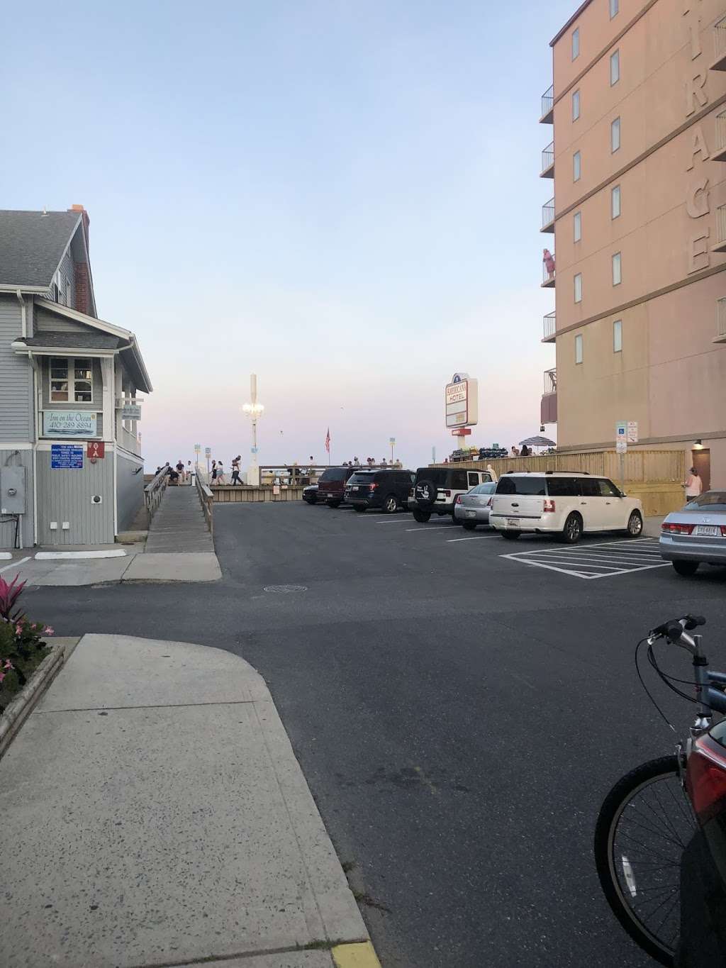 Beach Walk Hotel | 2 10th St, Ocean City, MD 21842, USA | Phone: (877) 445-4959