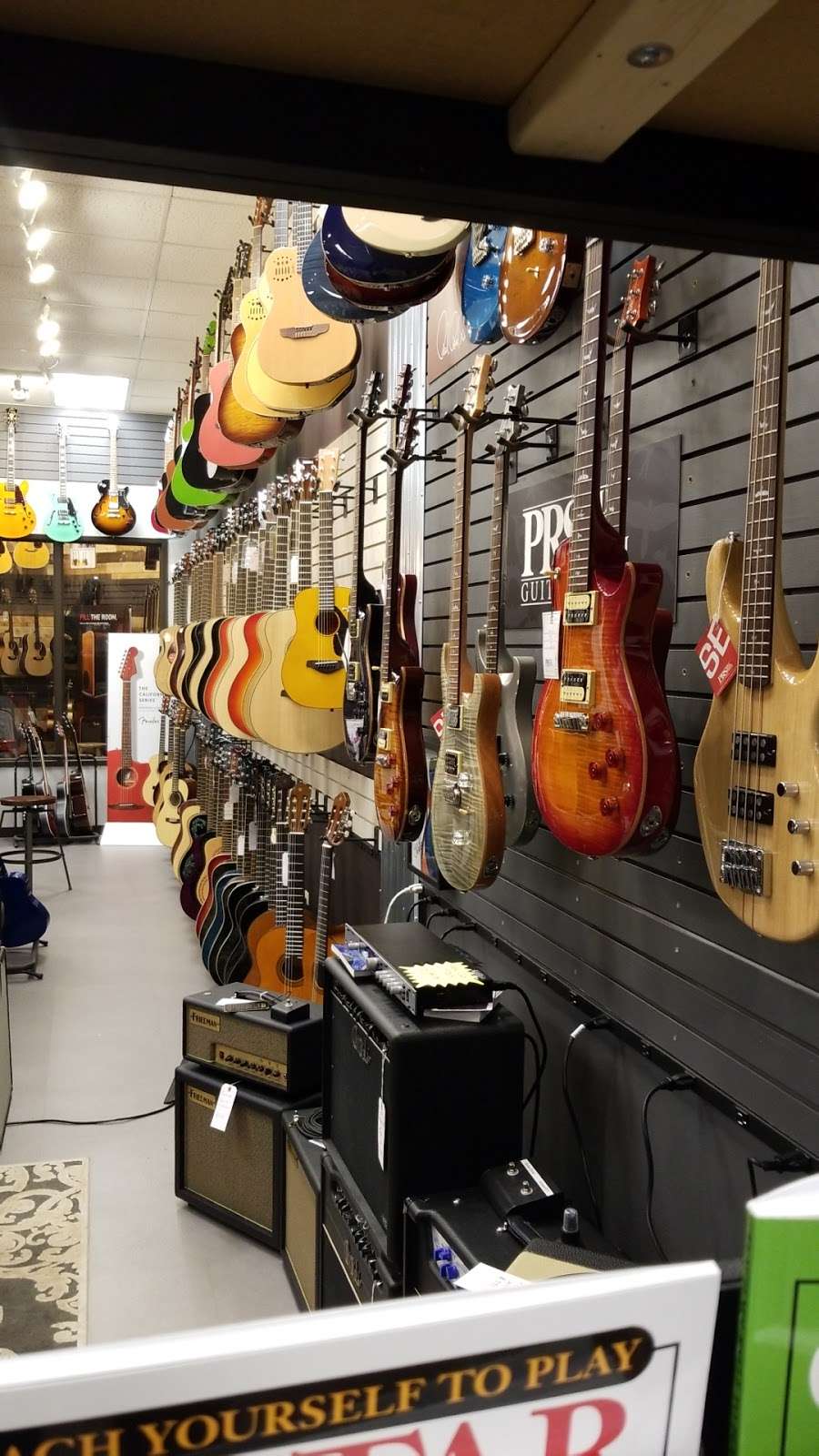 Music Land | 200 Gateway Dr, Bel Air, MD 21014, USA | Phone: (410) 879-1079