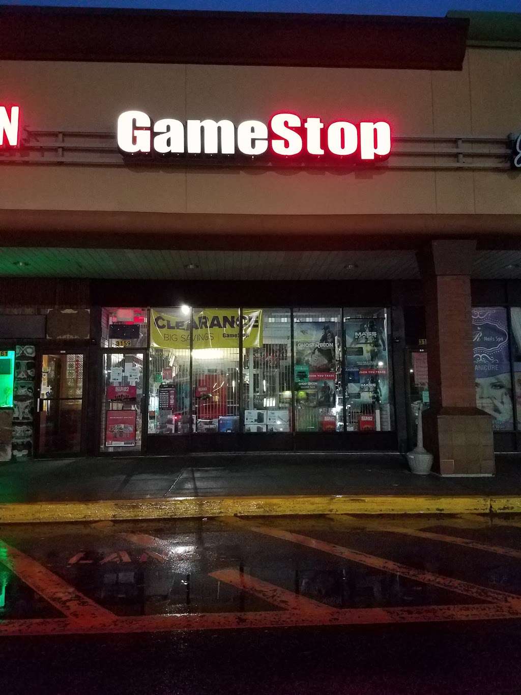 GameStop | 3159 E Main St a4, Mohegan Lake, NY 10547, USA | Phone: (914) 526-3318