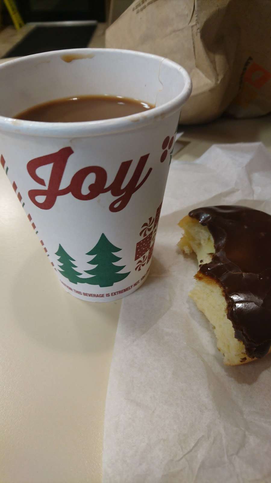 Dunkin | 1030 154th St, Whitestone, NY 11357, USA | Phone: (718) 767-0009