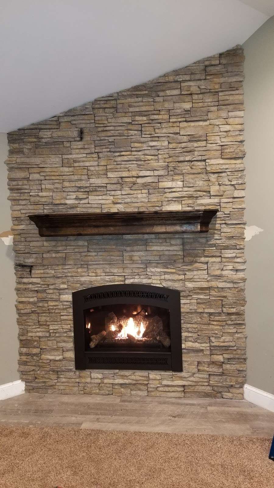 Hearthside Fireplace & Stove | 482 Pottstown Ave, Pennsburg, PA 18073, USA | Phone: (215) 679-7755