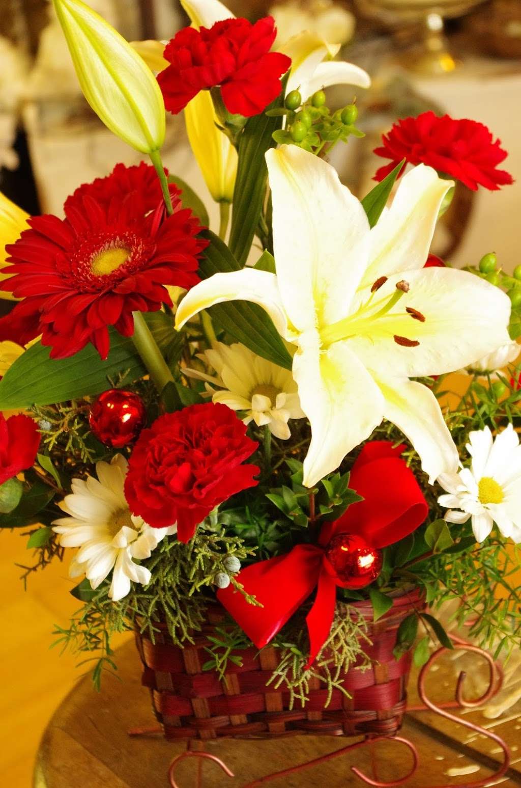 Reynolds Flowers | 410 Plymouth St, Middleborough, MA 02346, USA | Phone: (508) 947-0174