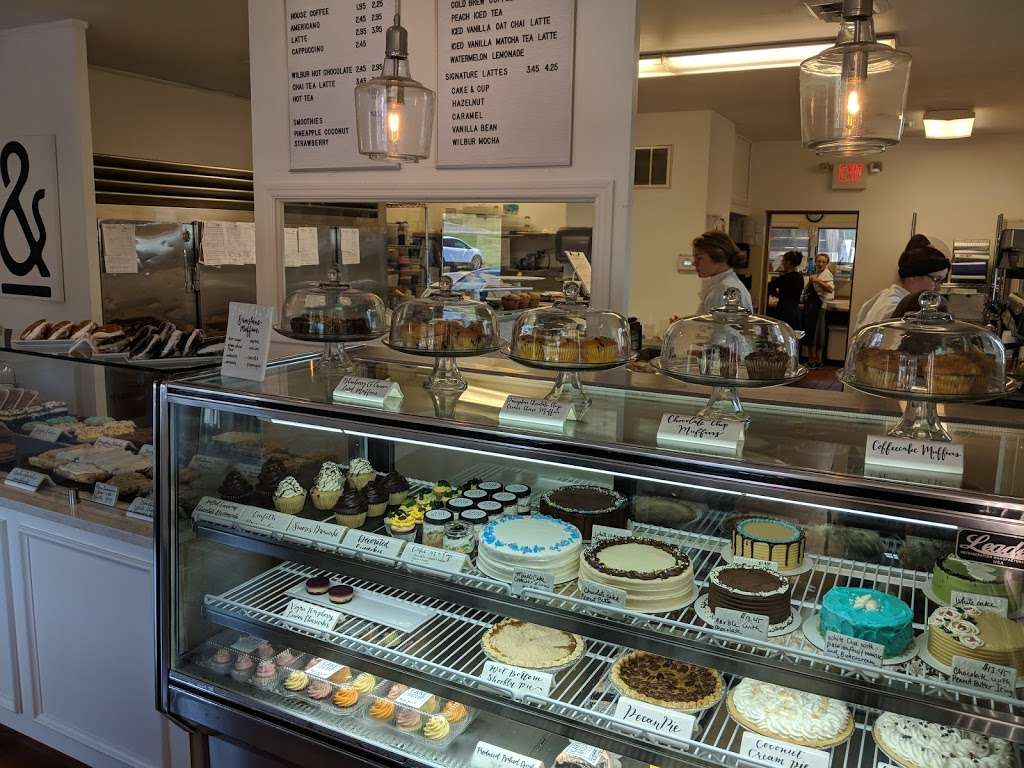 Cake and Cup Bake Shoppe | 12 W Newport Rd #8019, Lititz, PA 17543, USA | Phone: (717) 639-2510