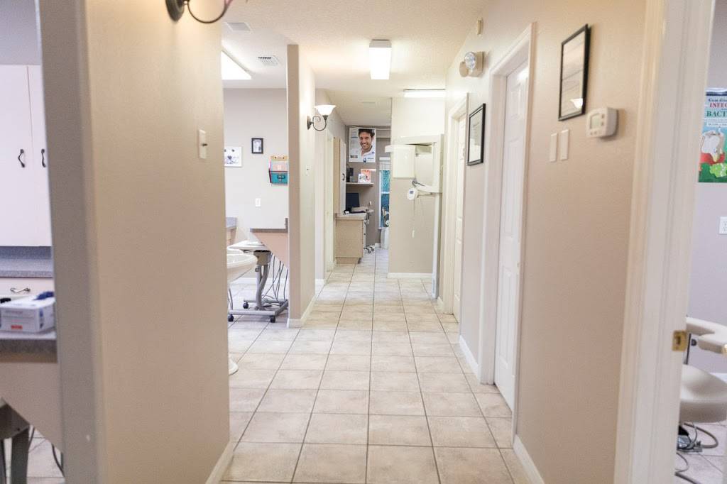 Carrollwood Smiles | 3401 W Fletcher Ave A, Tampa, FL 33618, USA | Phone: (813) 269-4000