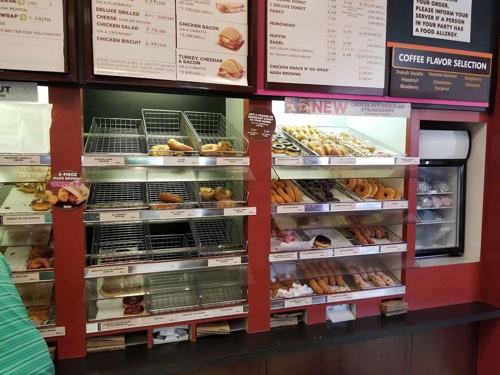 Dunkin | 9886 Winchester Rd, Front Royal, VA 22630, USA | Phone: (540) 622-6002