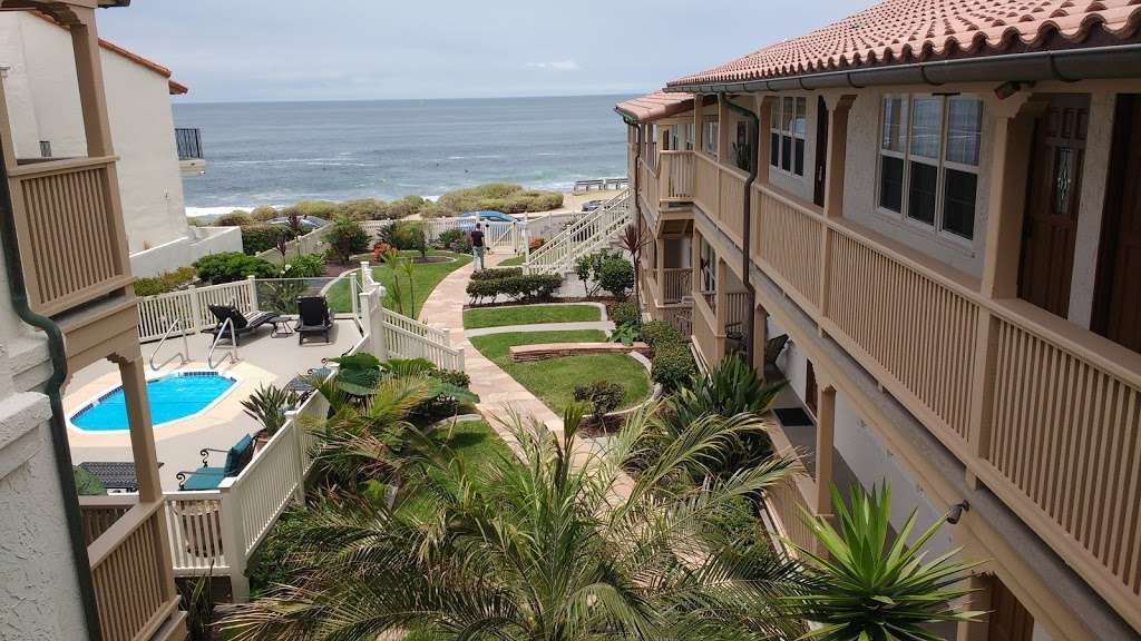 Casa De La Playa | 321 Coast Blvd #116, La Jolla, CA 92037, USA | Phone: (858) 459-3446