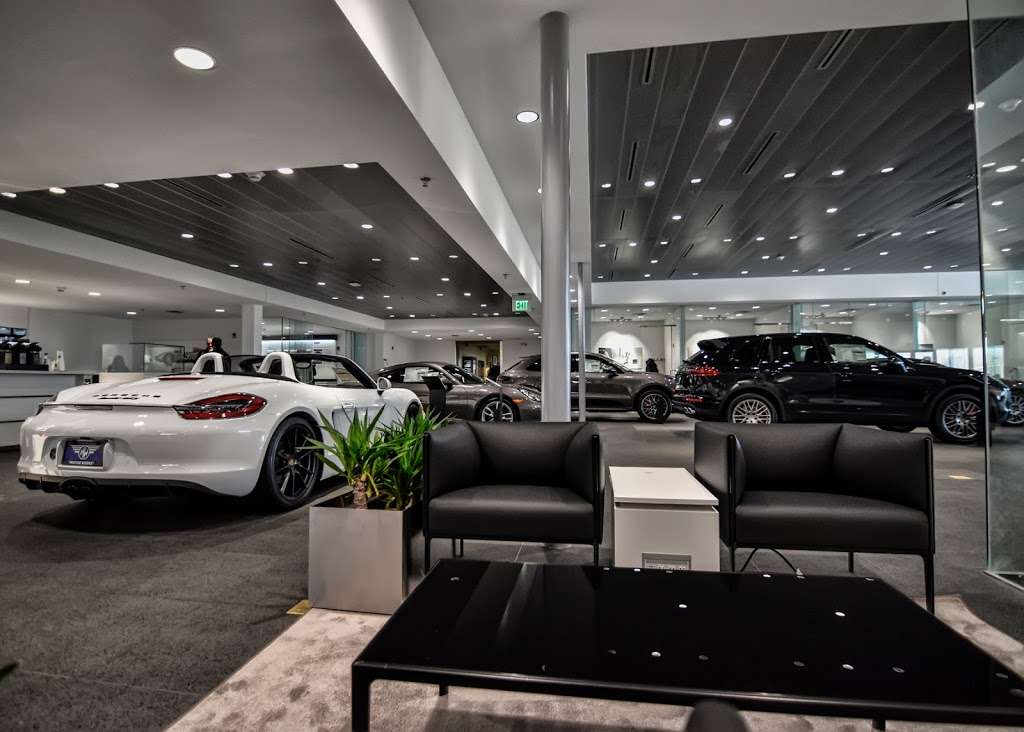 Porsche Barrington | 1475 S Barrington Rd, Barrington, IL 60010, USA | Phone: (847) 641-3149