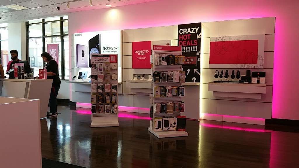 T-Mobile | 8516 NW Prairie View Rd, Kansas City, MO 64153, USA | Phone: (816) 741-8986