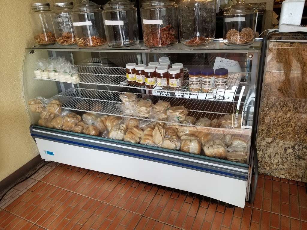 Family Bakery | 1038 NW 9th Ave, Fort Lauderdale, FL 33311, USA | Phone: (954) 616-8103