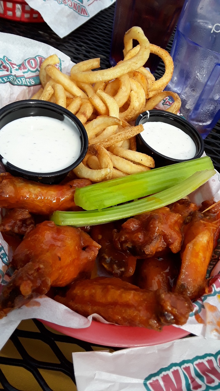 Wings N More Restaurant and Bar | 16580 Interstate 45 S, Conroe, TX 77384, USA | Phone: (936) 321-0600