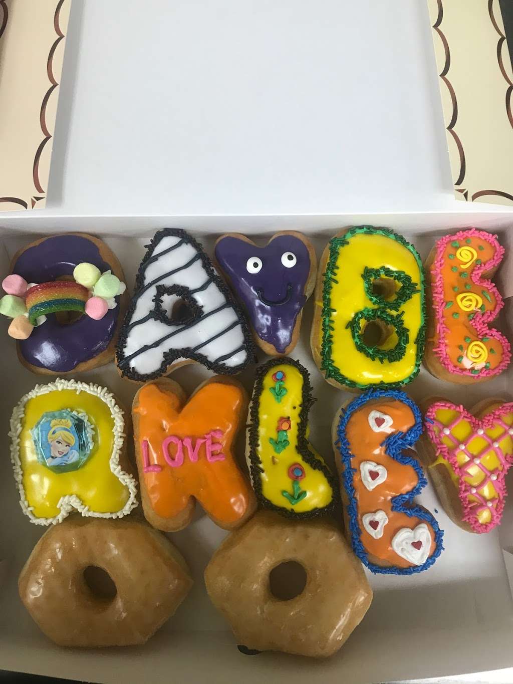 Supreme Donuts | 6909 Rowlett Rd # 104, Rowlett, TX 75089, USA | Phone: (972) 463-4687