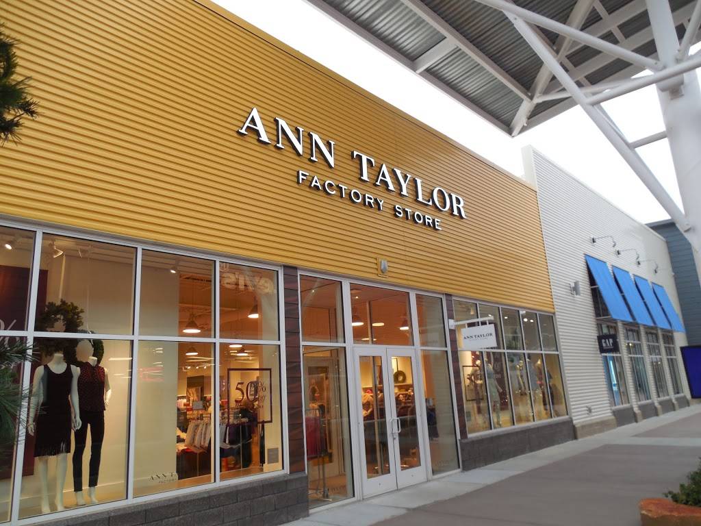 Ann Taylor Factory Store | 21323 Nebraska Crossing Dr, Gretna, NE 68028, USA | Phone: (402) 332-5532