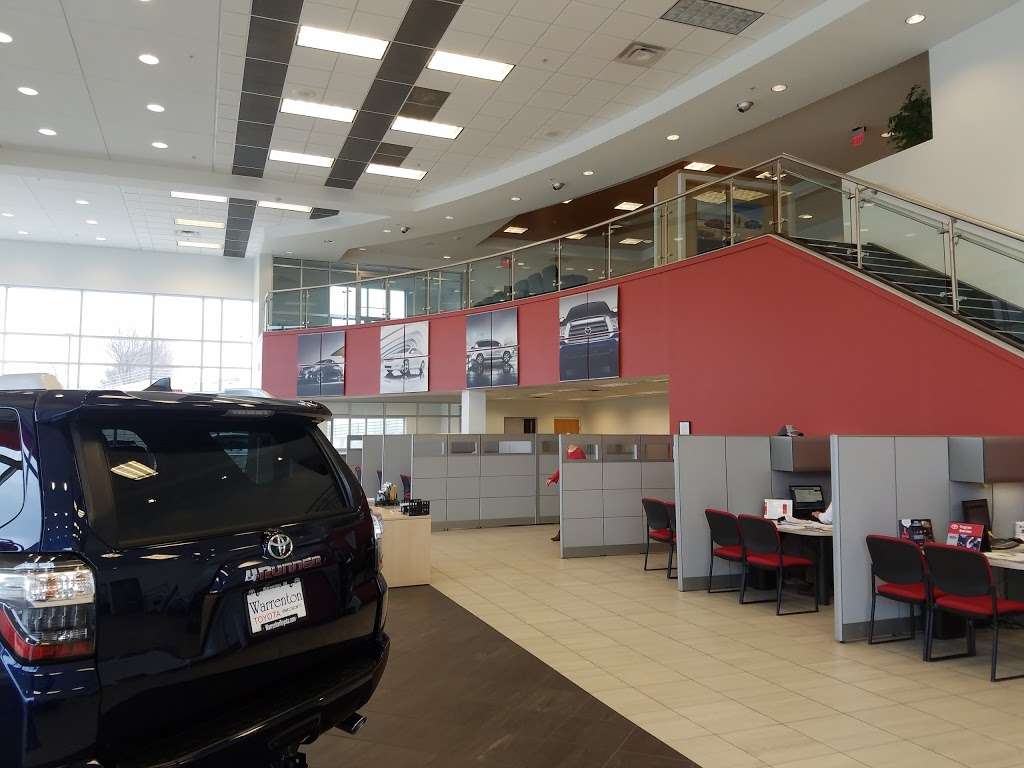 Warrenton Toyota | 6449 Lee Hwy, Warrenton, VA 20187, USA | Phone: (540) 878-4100