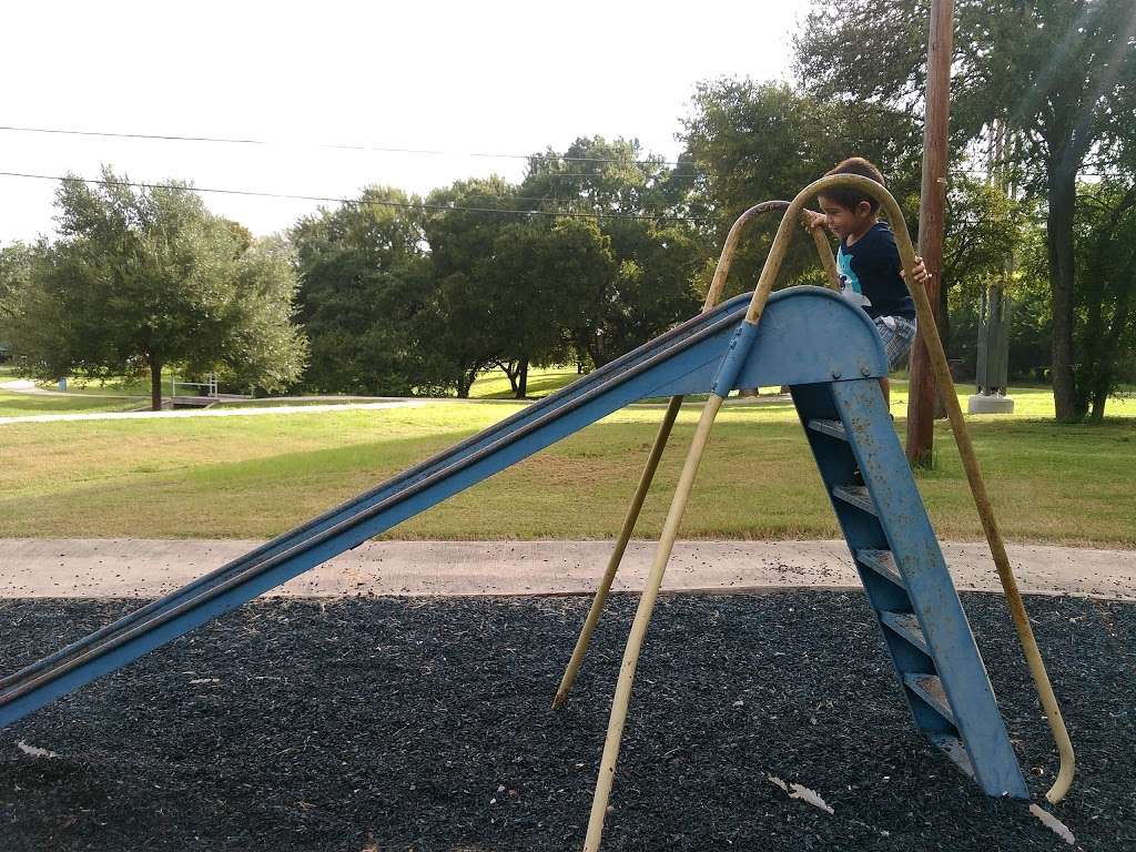 Red Horse Park | 1100 North Blvd, Universal City, TX 78148, USA | Phone: (210) 658-5364 Red Horse Park | 1100 North Blvd, Universal City, TX 78148, USA | Phone: (210) 658-5364