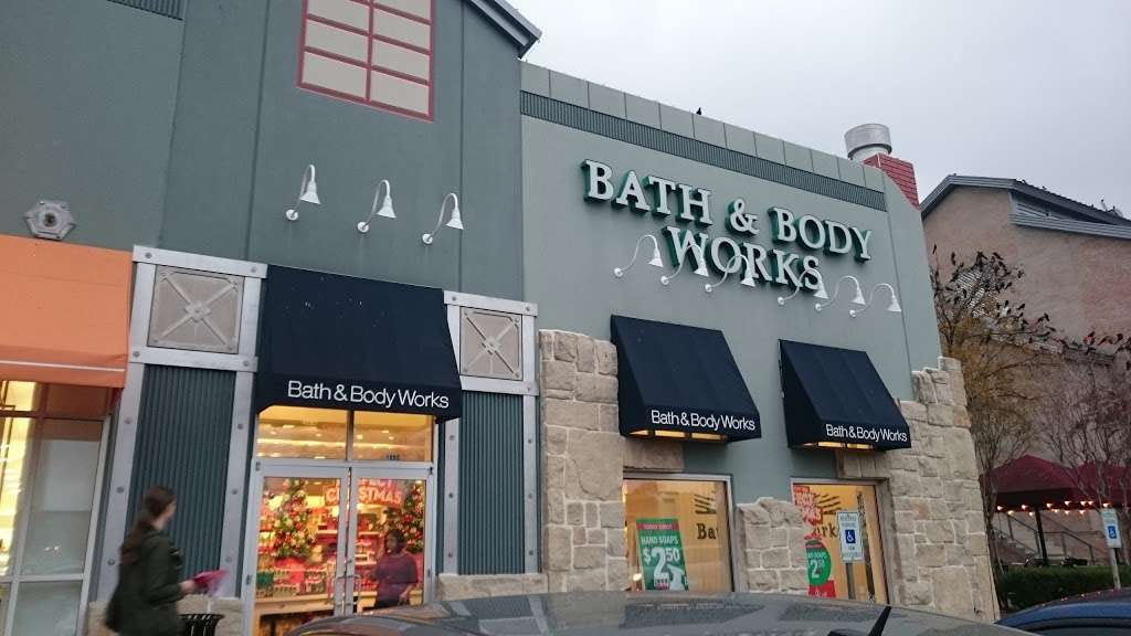 Bath & Body Works | 255 E Basse Rd, San Antonio, TX 78209, USA | Phone: (210) 824-3608