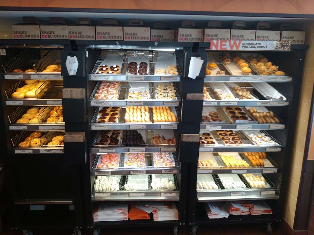 Dunkin Donuts | 8485 S Orange Blossom Trail, Orlando, FL 32809 | Phone: (407) 730-5964