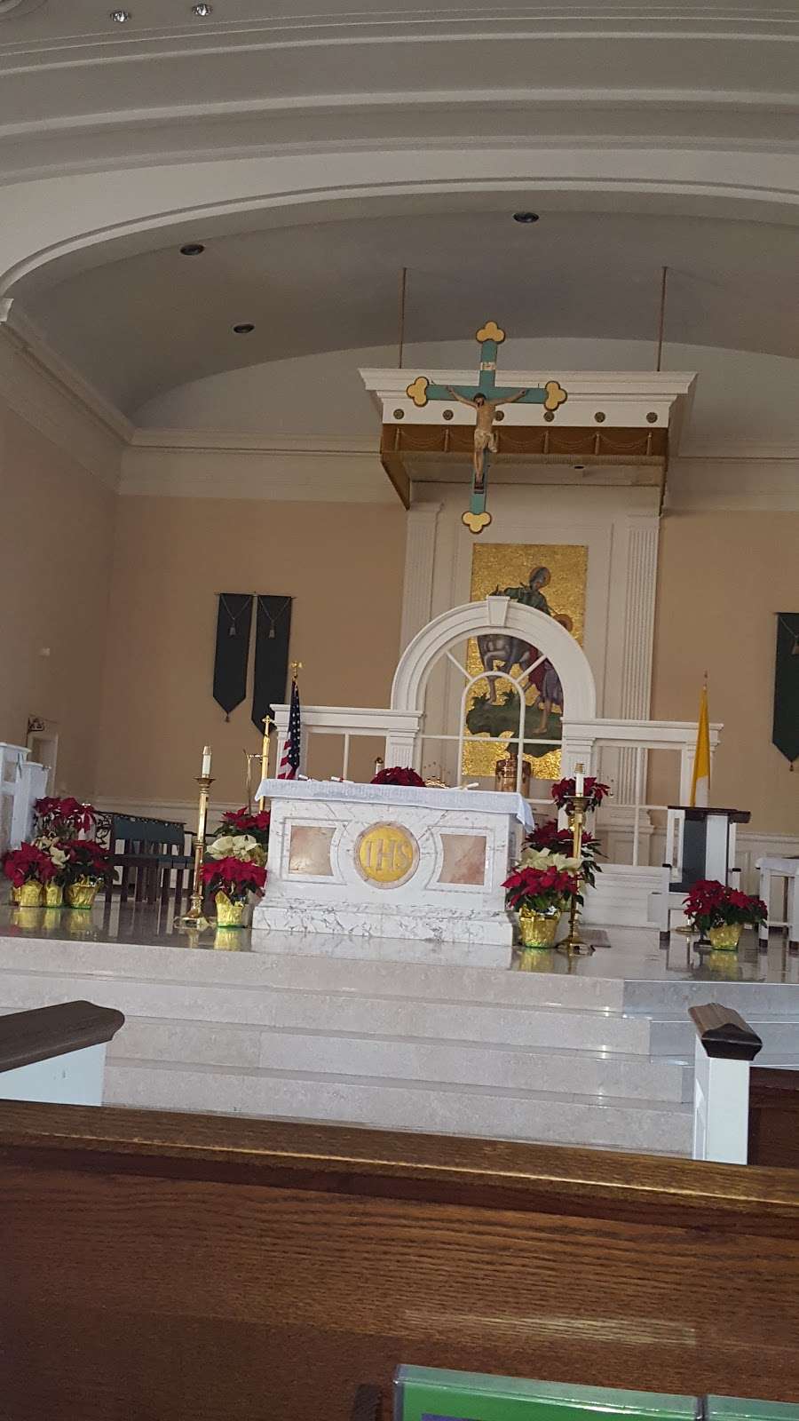 Saint Martin of Tours Church | 37 Union Ave, Amityville, NY 11701, USA | Phone: (631) 264-0124