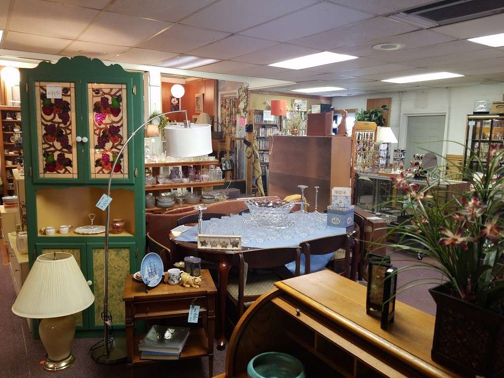 Slindys New and Used Treasures | 10028 James Monroe Hwy, Culpeper, VA 22701, USA | Phone: (540) 825-7799