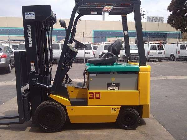 Komatsu Forklift | 20434 S Susana Rd, Long Beach, CA 90810 | Phone: (310) 631-5438