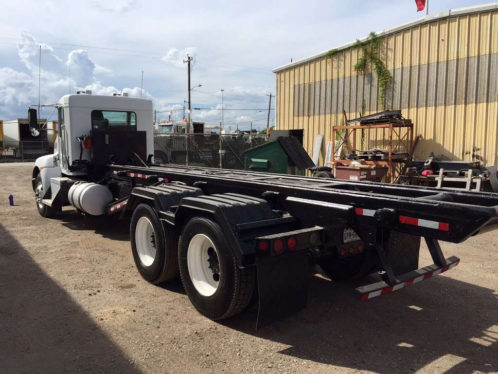 Garland Truck and Trailer | 705 Pearl St, Houston, TX 77029, USA | Phone: (713) 673-4109