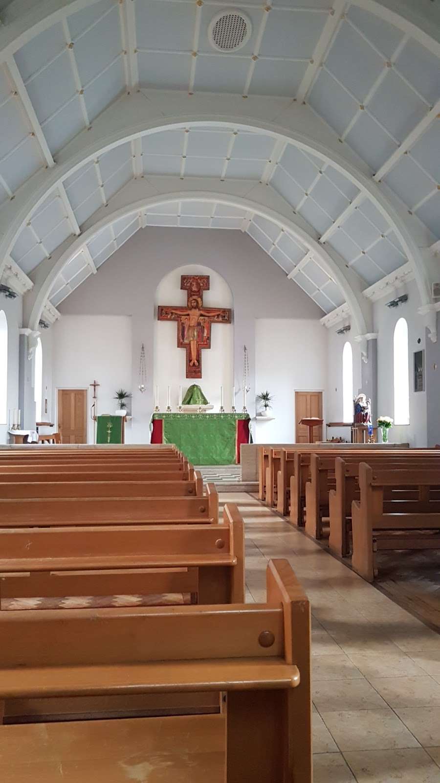 Catholic Church of Saint John the Baptist | Crowsnest, Hosey Hill, Westerham TN16 1TB, UK | Phone: 01959 563226