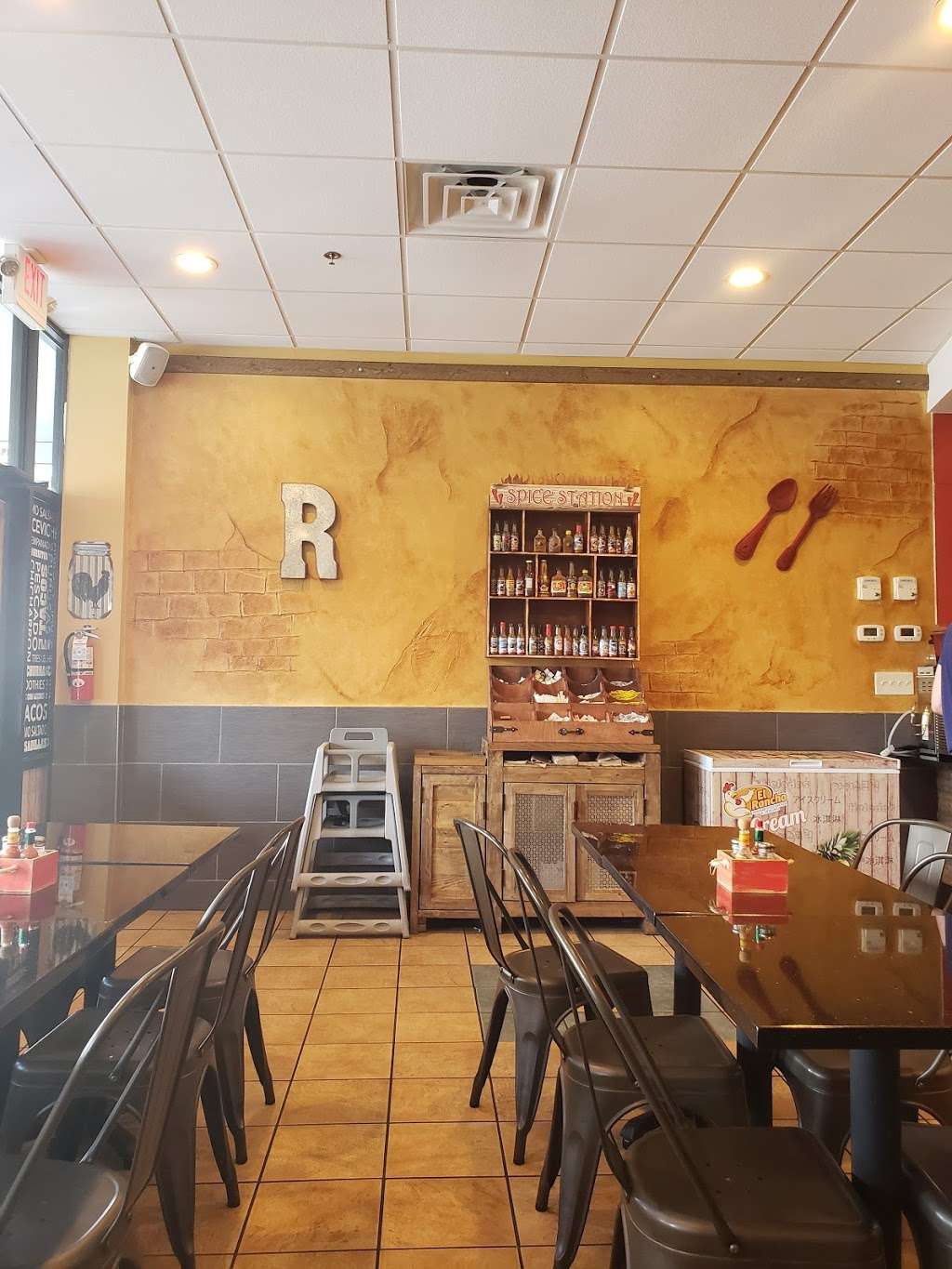 El Rancho Latin Grill | 6464 Landsdowne Centre Dr, Alexandria, VA 22315, USA | Phone: (703) 373-3311