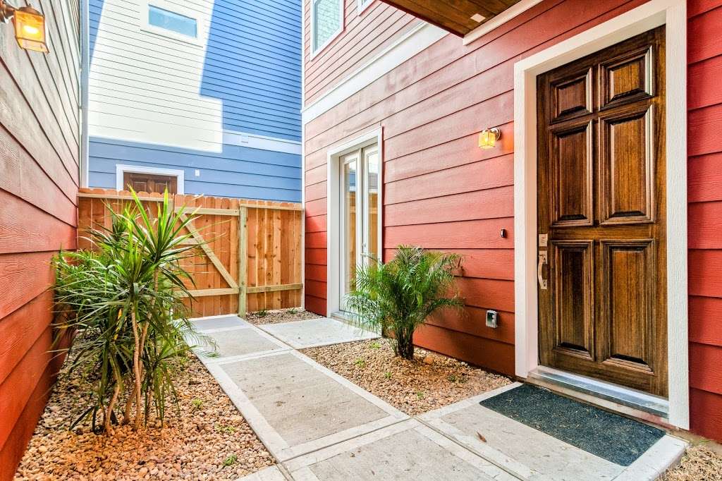 CARNEGIE HOMES | 1610 Bonner St, Houston, TX 77007, USA | Phone: (281) 501-9311