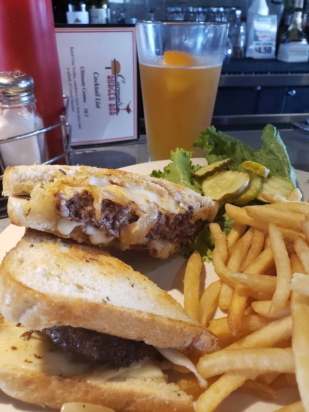 Carmens Burger Bar | 90 Mark West Springs Rd, Santa Rosa, CA 95403, USA | Phone: (707) 526-1575