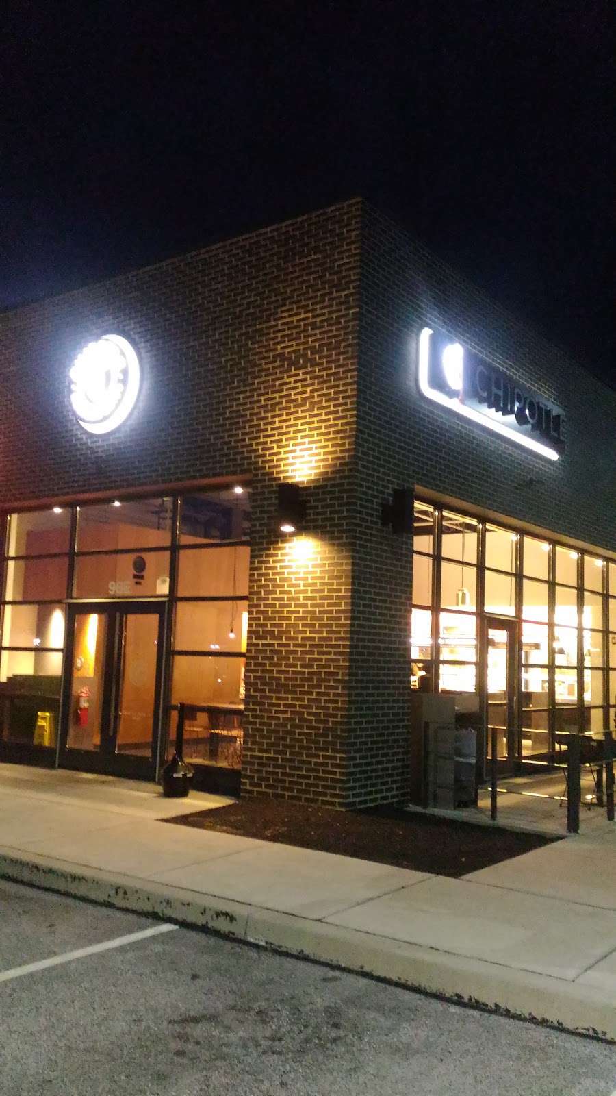 Chipotle Mexican Grill | 98 Sofia Dr Ste E, Shrewsbury, PA 17361 | Phone: (717) 235-2849