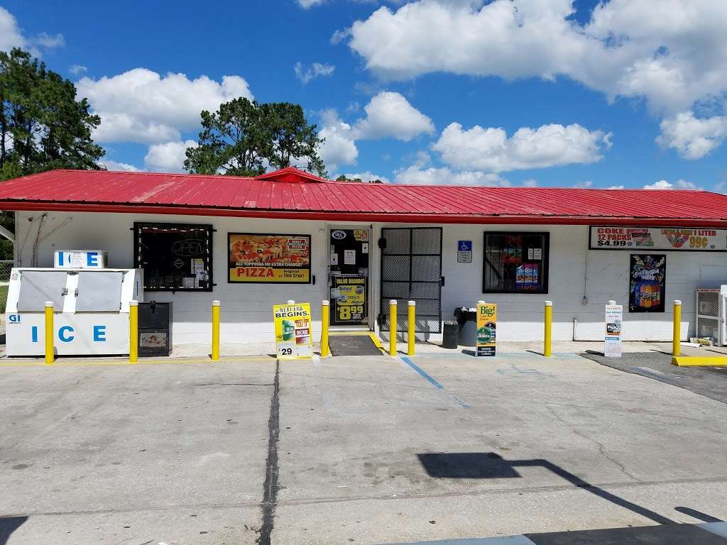 Rays Grocery | 9251 Oklawaha and Moss Bluff Hwy, Ocklawaha, FL 32179, USA | Phone: (352) 288-1114