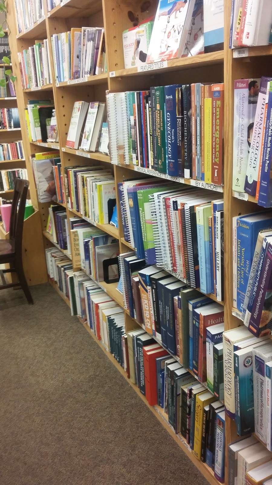 Half Price Books Schaumburg | 1075 E Golf Rd, Schaumburg, IL 60173 | Phone: (847) 995-0240