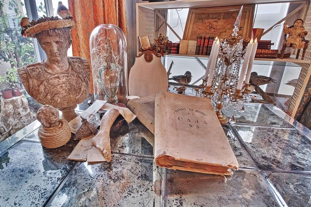 Silvia Petroccia Antiques & Interiors | 3622 S Dixie Hwy #150, West Palm Beach, FL 33405, USA | Phone: (305) 904-2518