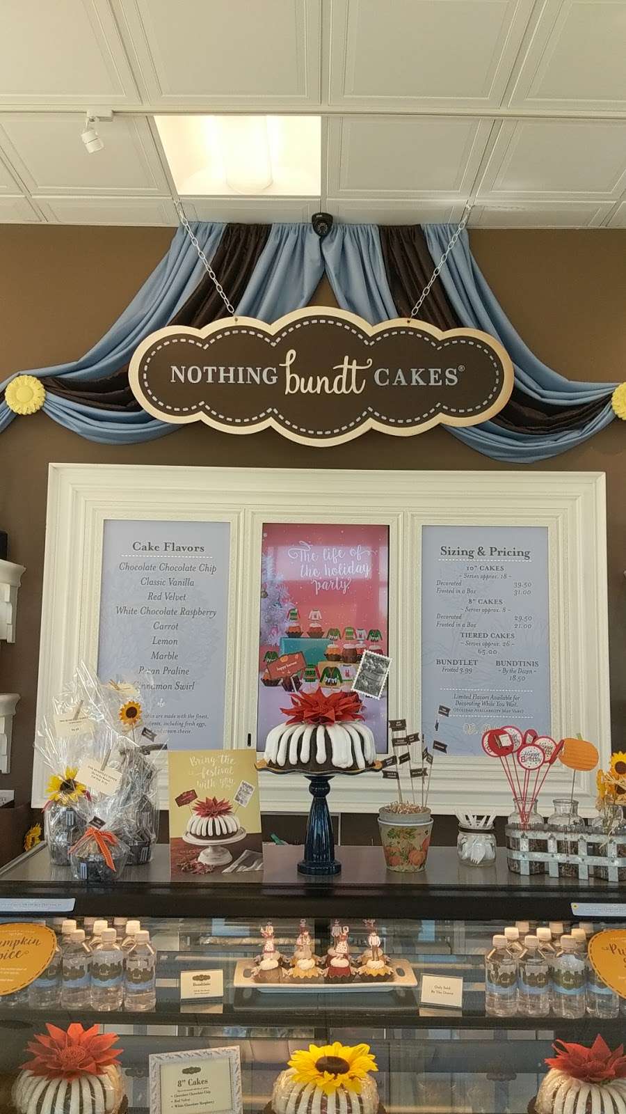 Nothing Bundt Cakes | 6025 Crenshaw Rd Suite 101, Pasadena, TX 77505, USA | Phone: (281) 991-3333