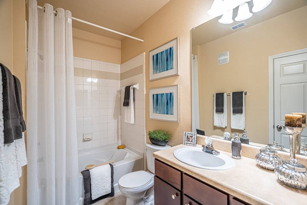 Integra Shores Luxury Apartments | 100 Integra Shores Dr, Daytona Beach, FL 32117, USA | Phone: (386) 274-4131