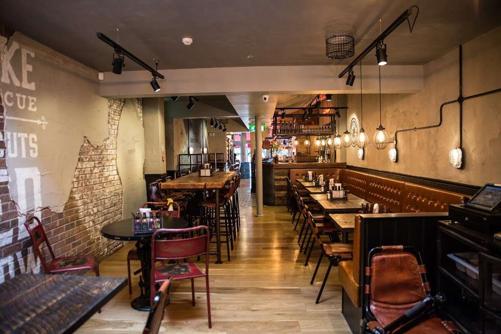 Meat and Shake | 17 The Green, London W5 5DA, UK | Phone: 020 8840 7373