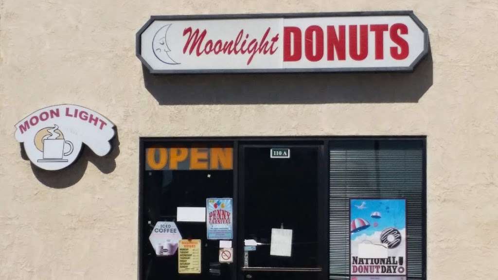 MoonlightDonuts | 110 W Harvard Blvd, Santa Paula, CA 93060, USA | Phone: (805) 229-7485