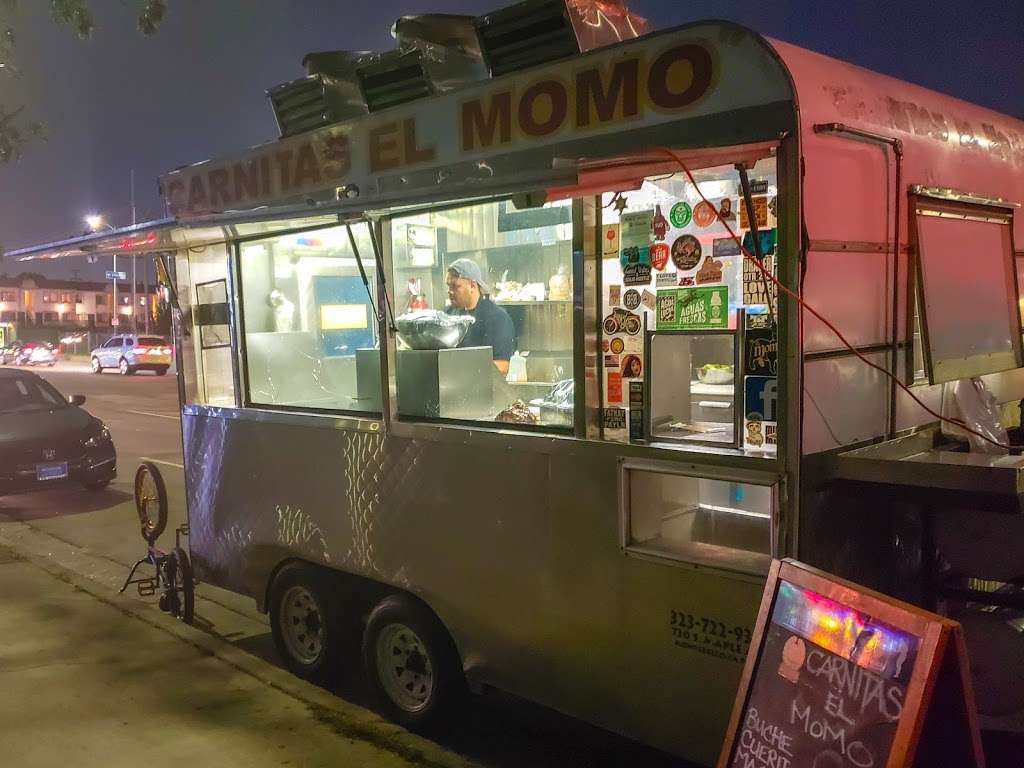 Carnitas el Momo | 2411 Fairmount St, Los Angeles, CA 90033, USA | Phone: (323) 627-8540