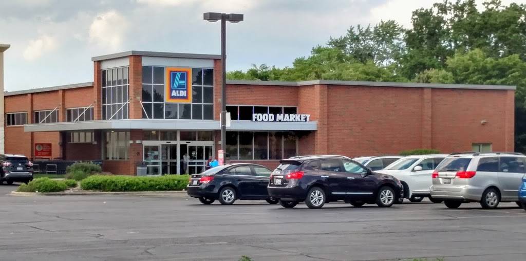 ALDI | 2211 Oakton St, Evanston, IL 60202, USA | Phone: (855) 955-2534