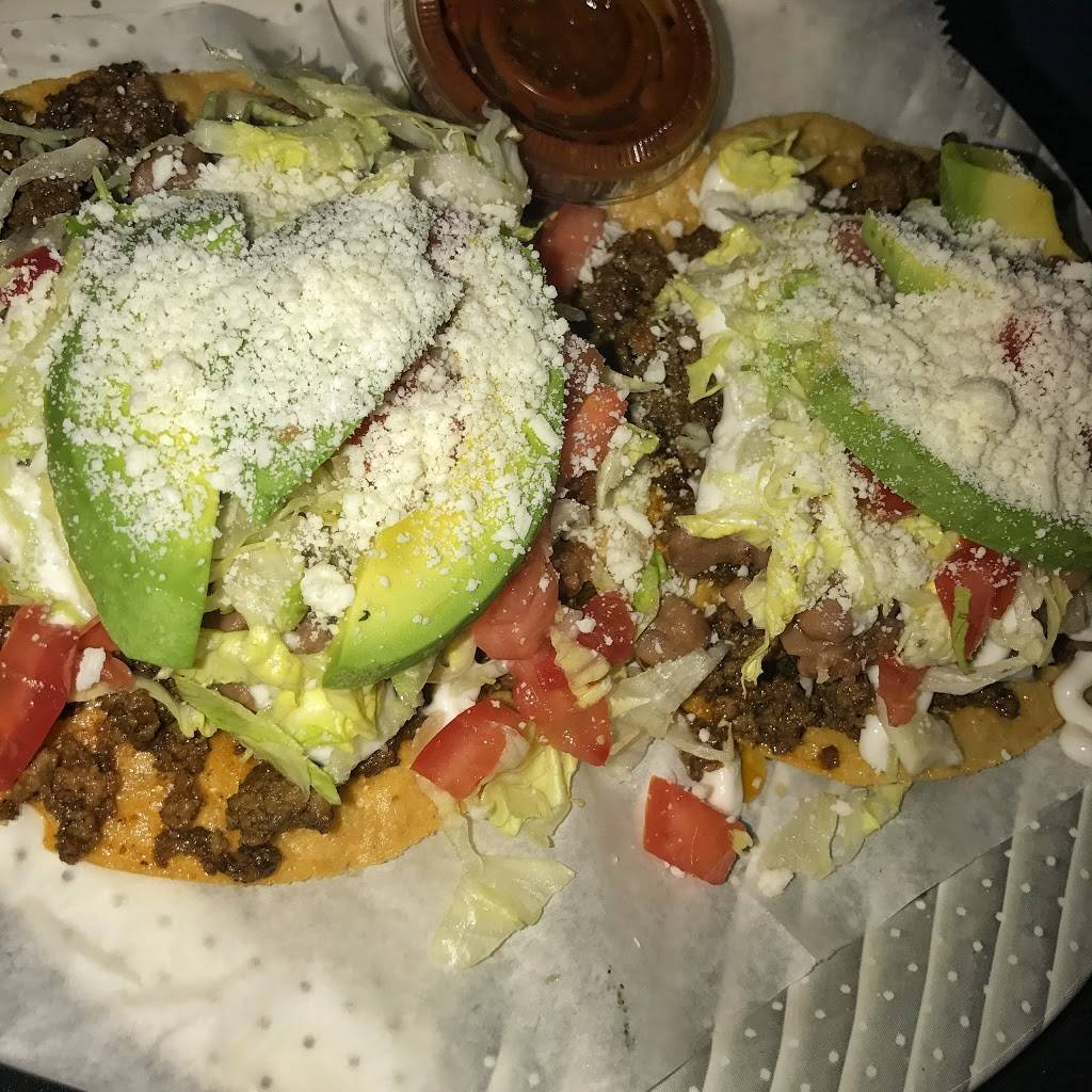 The Taco Place | 15027 Woodlawn Ave, Dolton, IL 60419, USA | Phone: (708) 841-1916