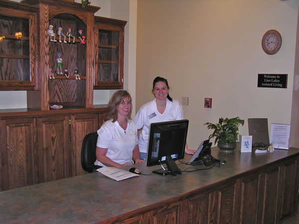 Lino Lakes Assisted Living | 725 Town Center Pkwy, Lino Lakes, MN 55014, USA | Phone: (763) 267-6183