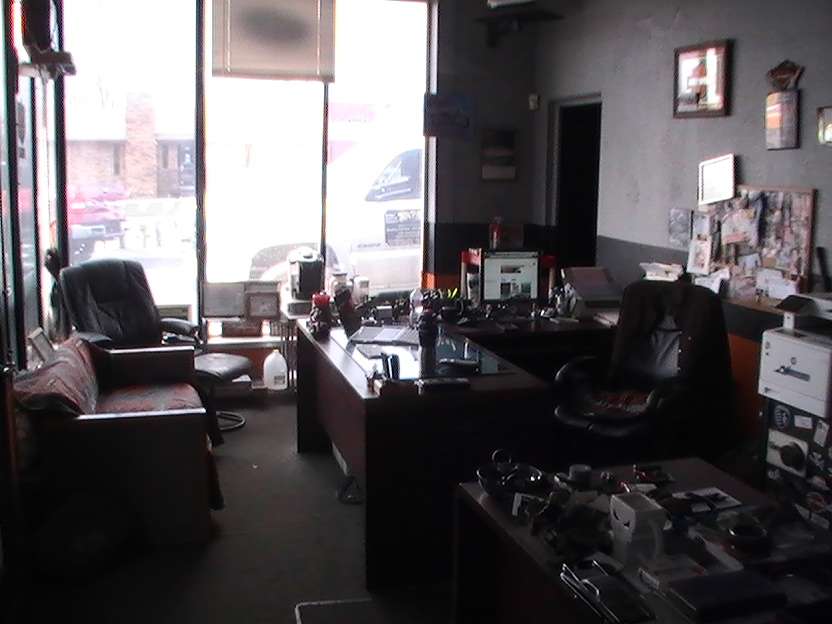 Midwest Motors 215 Inc. | 215 E Front St, Bonner Springs, KS 66012, USA | Phone: (913) 422-6969