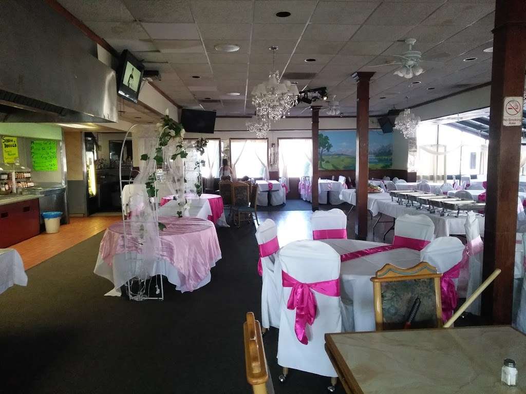 Family Buffet - restaurant  | Photo 5 of 10 | Address: 521 Dundee Ave, East Dundee, IL 60118, USA | Phone: (847) 836-6887