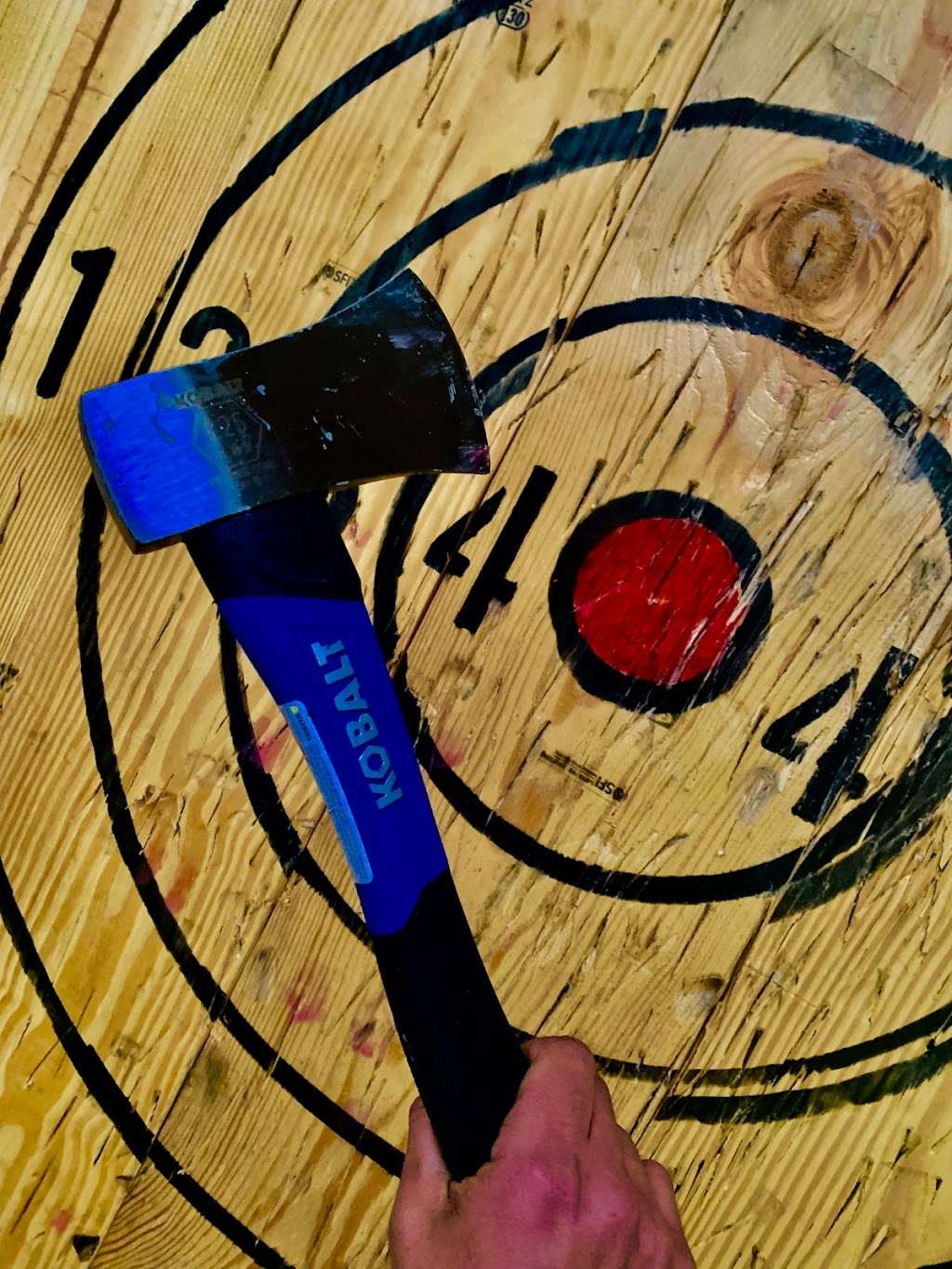 Mr. Stumpys Axe Throwing & Beer Garden | 2333 Dam Rd, Tega Cay, SC 29708, USA | Phone: (844) 677-8889