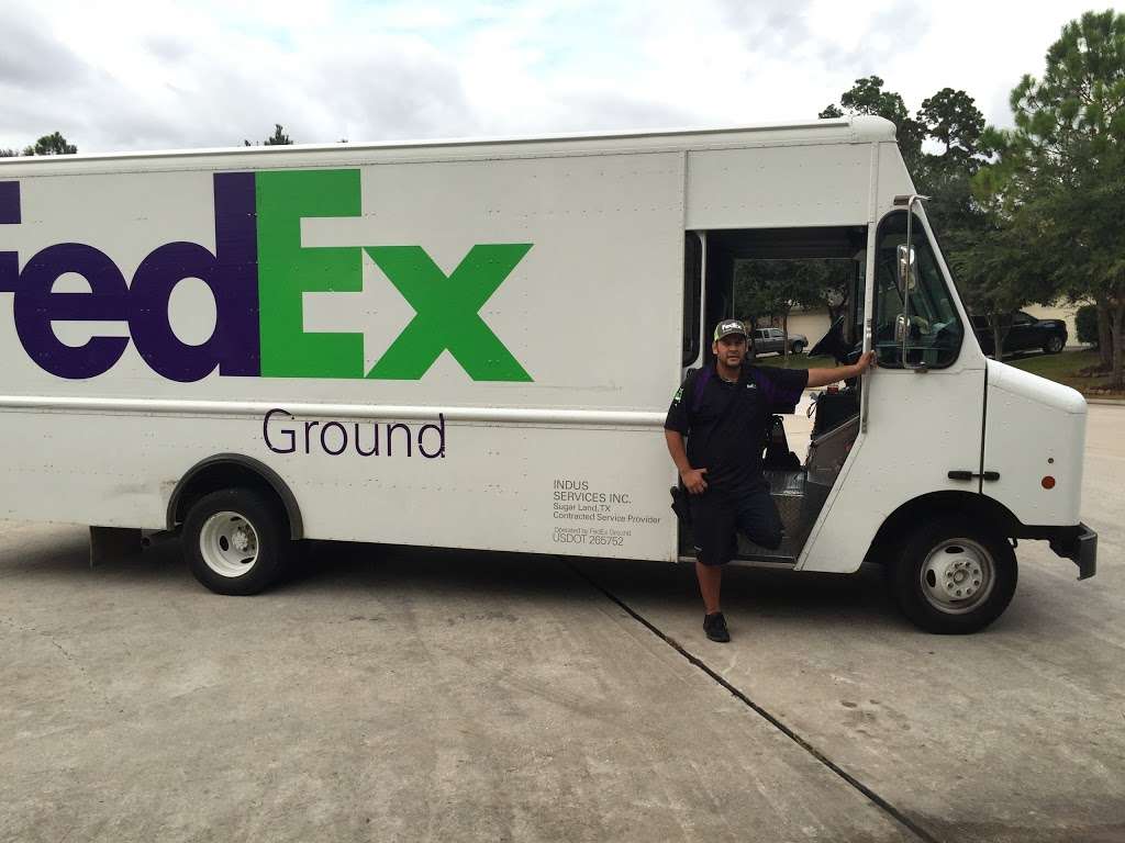 FedEx Ground | 21200 Spring Plaza Dr, Spring, TX 77388, USA | Phone: (800) 463-3339