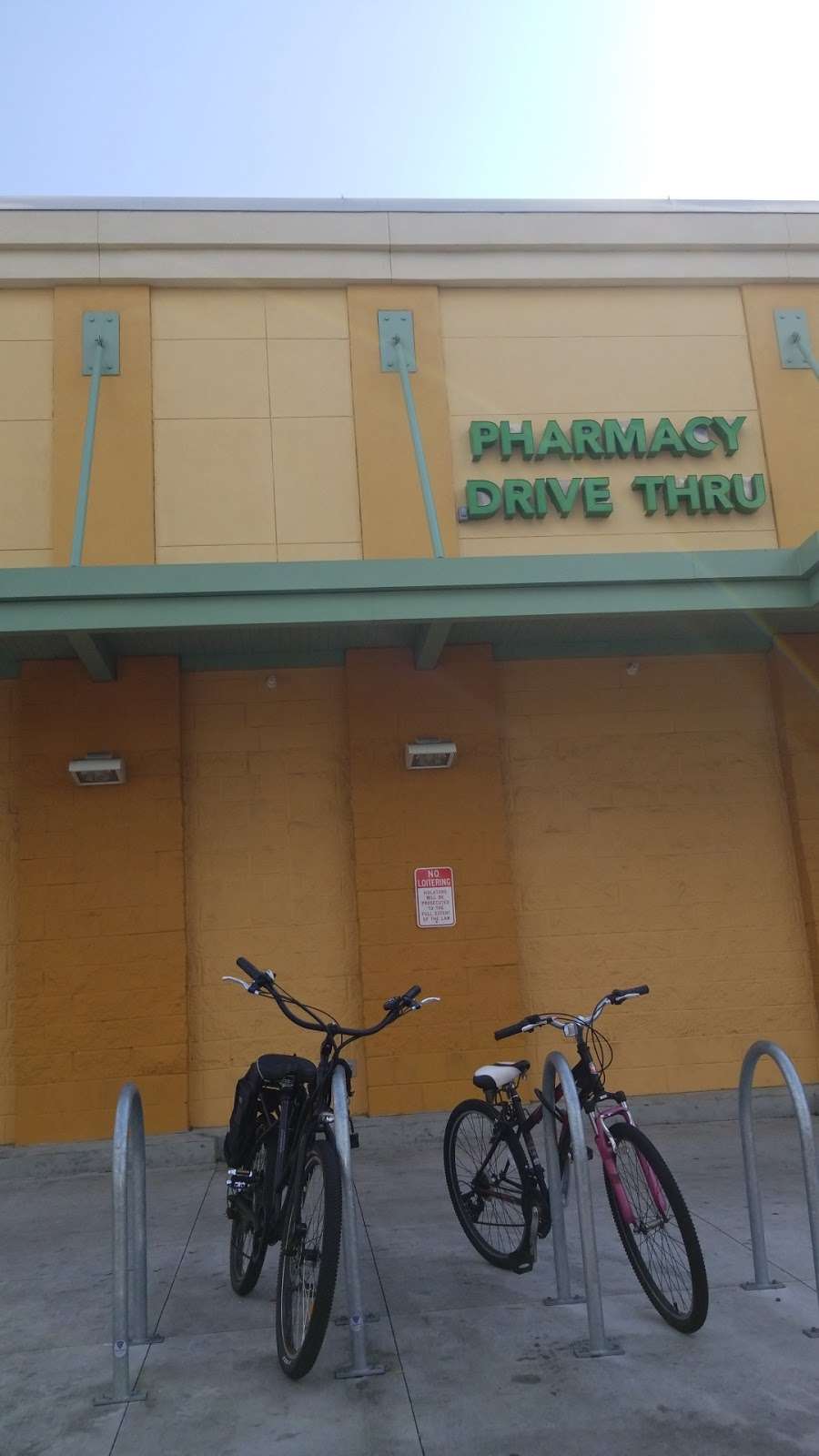 Publix Pharmacy at Lake Fredrica Shopping Center | 4042 S Semoran Blvd, Orlando, FL 32822 | Phone: (407) 277-4103
