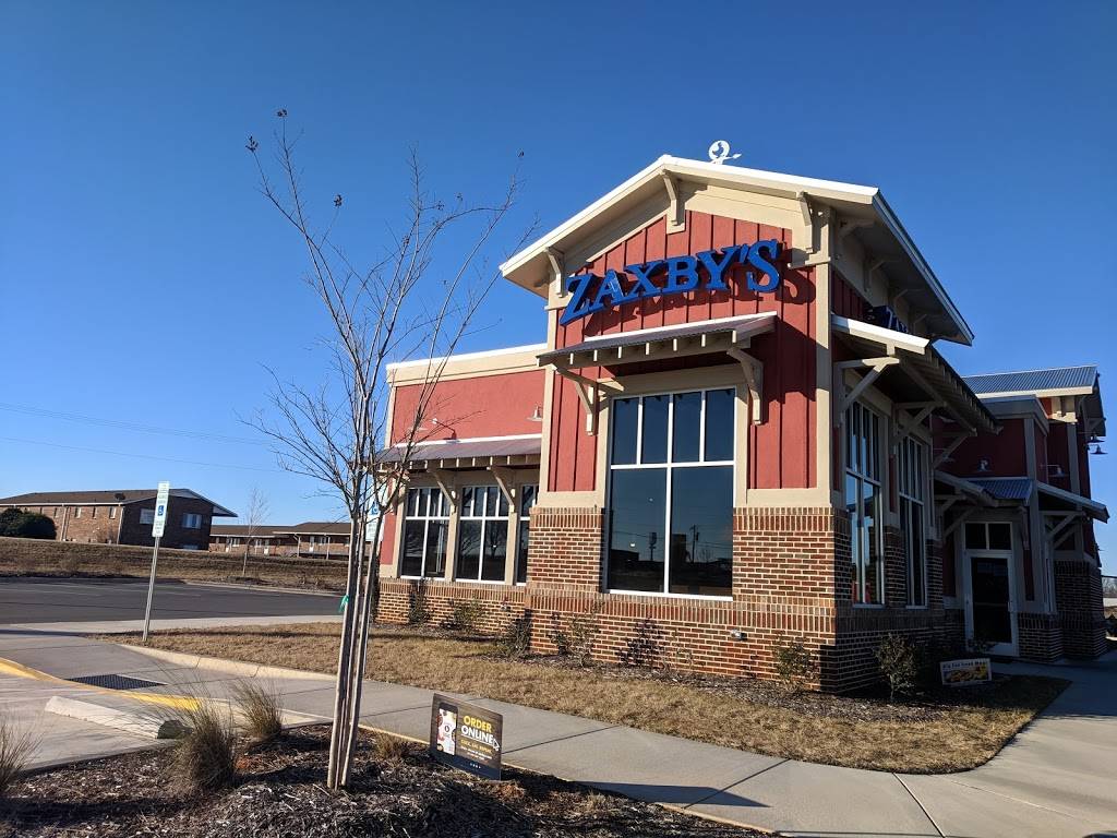 Zaxbys Chicken Fingers & Buffalo Wings | 212 Ingram Dr, King, NC 27021, USA | Phone: (336) 985-6800