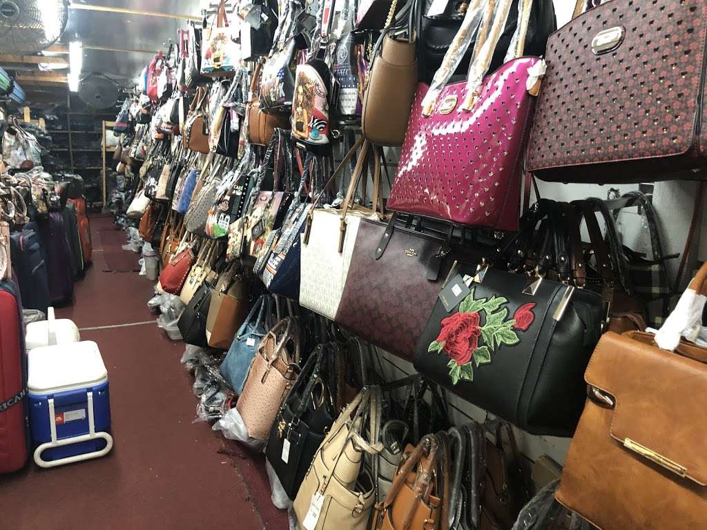 Bags & Luggage belt and watch repair wallets and belt | 4301 W Vine St Suite-D20, Kissimmee, FL 34746 | Phone: (407) 301-5704