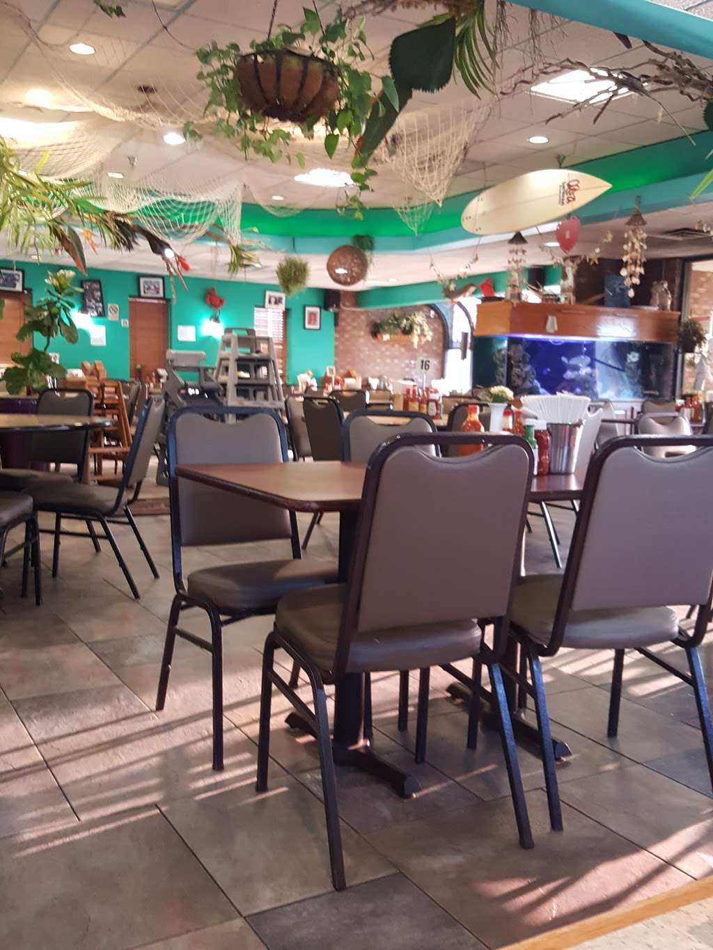 Mariscos El Veneno | 4151, 6835 S Pulaski Rd, Chicago, IL 60629, USA | Phone: (773) 735-7888