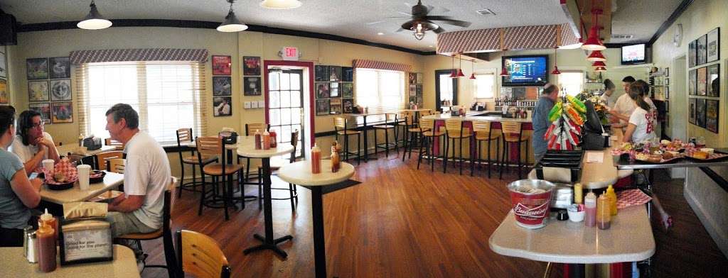 Chads BBQ | 158 W Central Ave, Edgewater, MD 21037 | Phone: (410) 956-7774