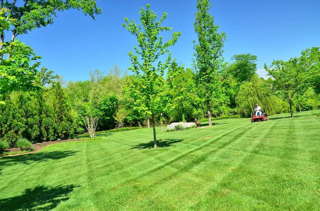 Southbury Landscape and Fence | 116 N Georges Hill Rd, Southbury, CT 06488, USA | Phone: (203) 733-0463